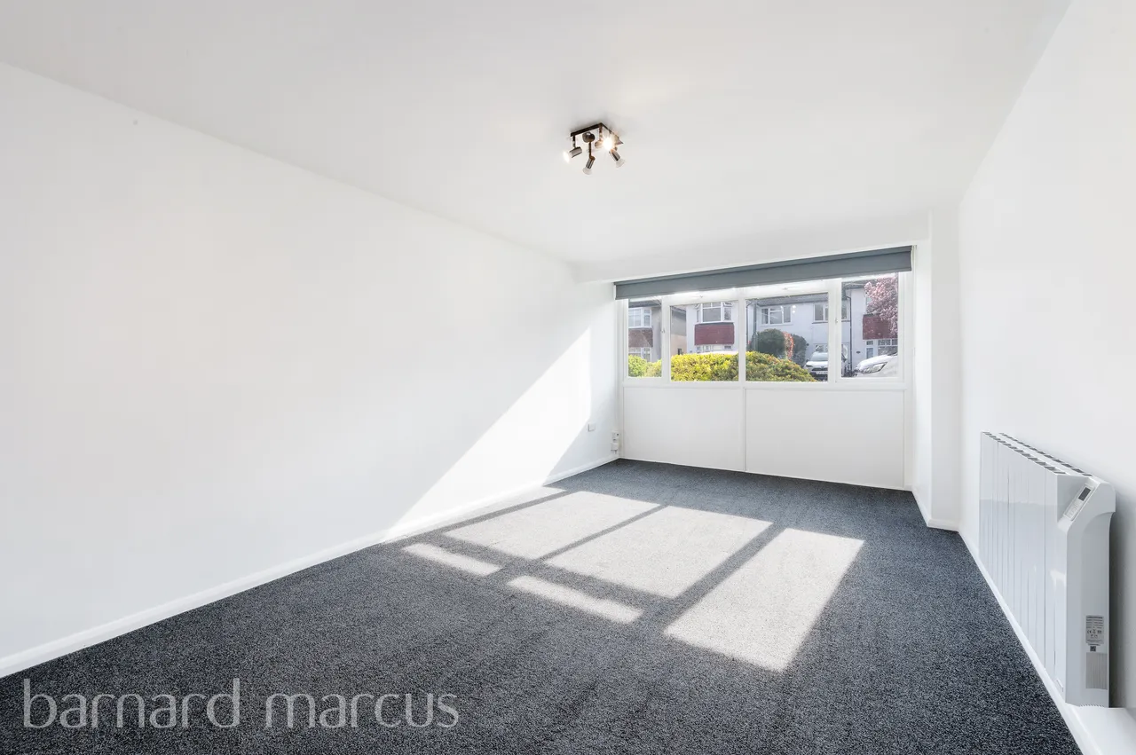 St Philips Avenue, Worcester Park, KT4, photo 7