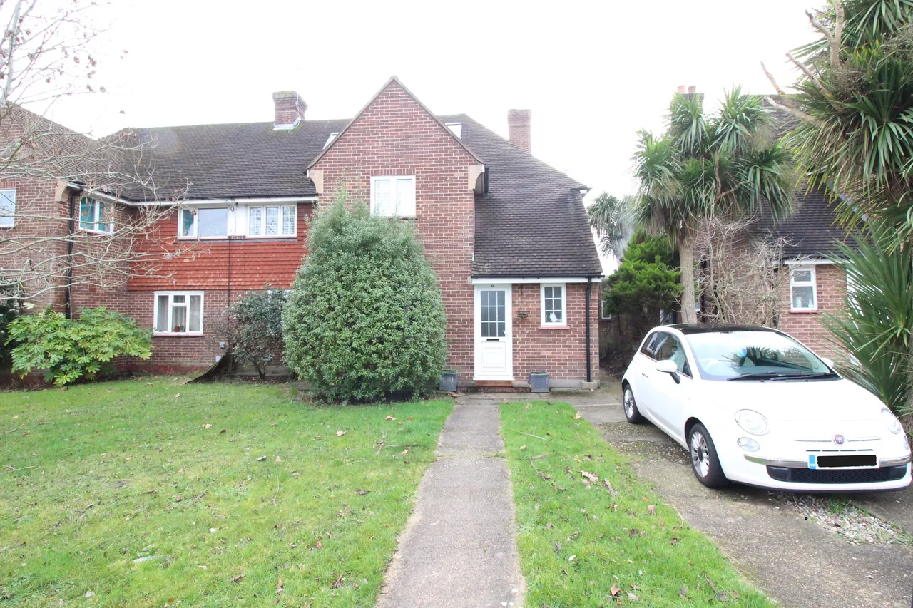 2 bed property for sale — Grafton Road, WORCESTER PARK, Surrey, Worcester Park, KT47QR