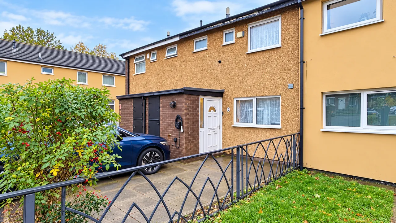 Bonar Close, Edgeley, SK3, photo 7