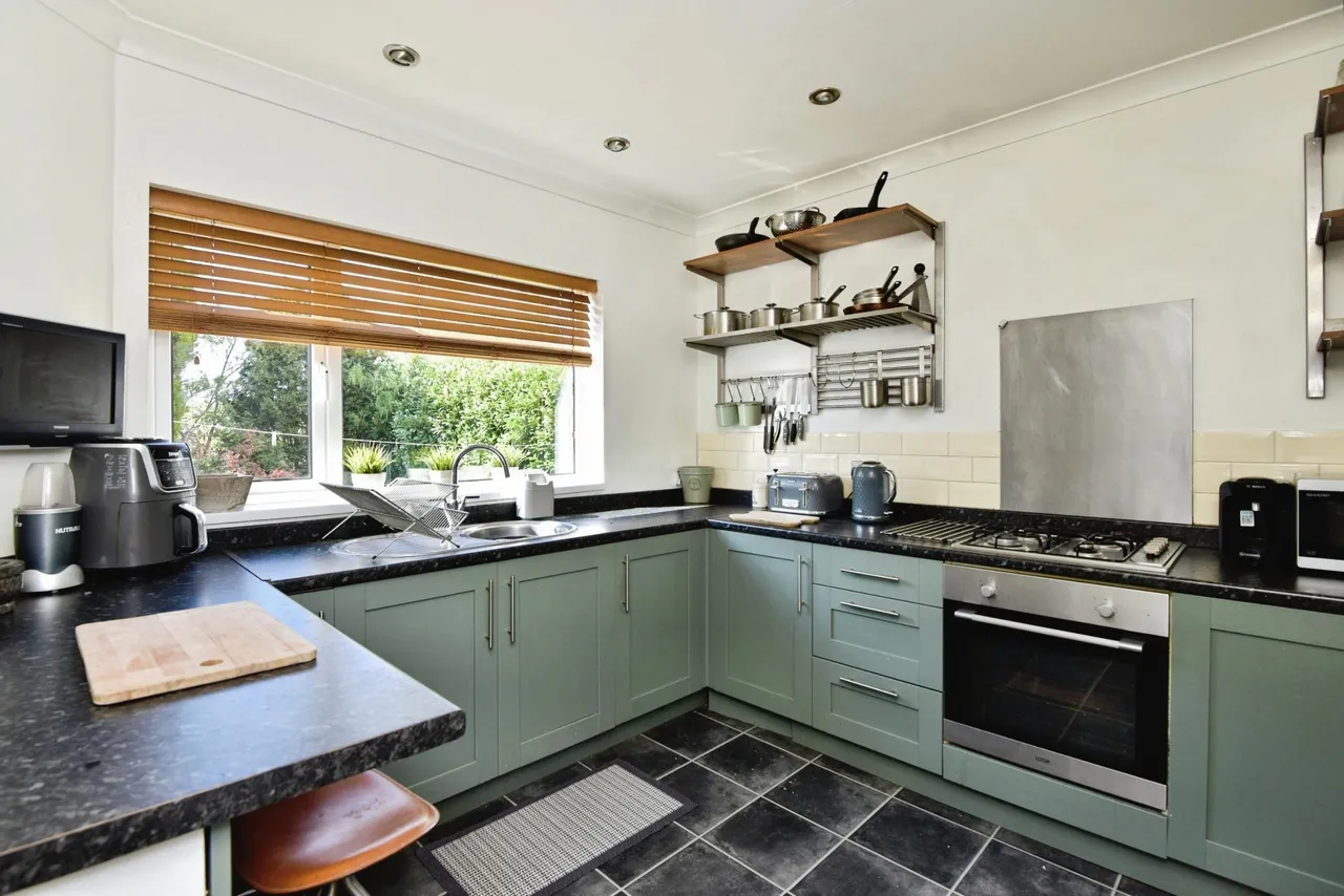 Chatterley Drive, Kidsgrove, ST7, photo 2
