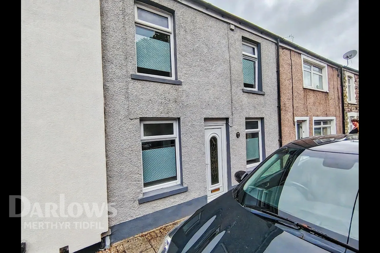 3 bed house for sale, Francis Terrace, Merthyr Tydfil