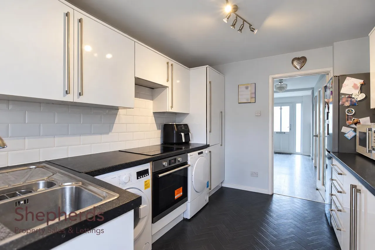 Manor Way, Cheshunt, EN8, photo 6