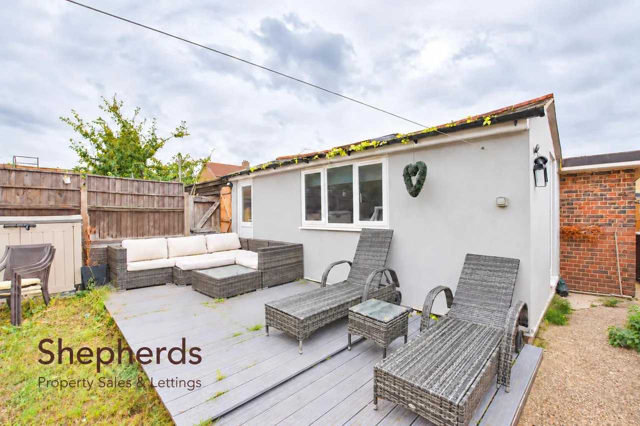 Manor Way, Cheshunt, EN8, photo 15