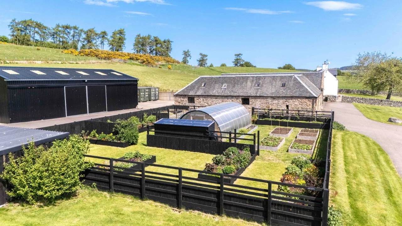 Wester Lealty Farm, Alness, Ross-Shire, IV17 0XJ, photo 11