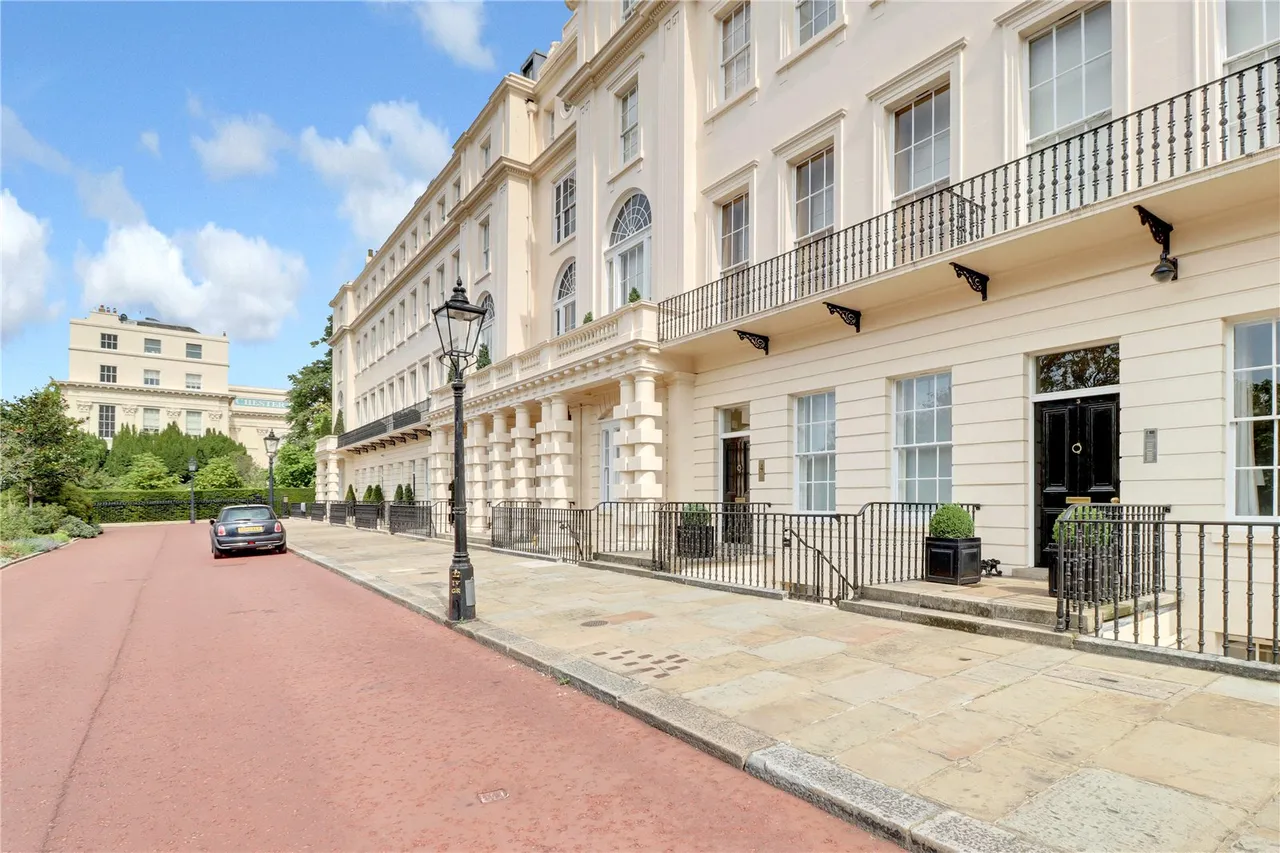Cambridge Terrace, Regent's Park, NW1, photo 16