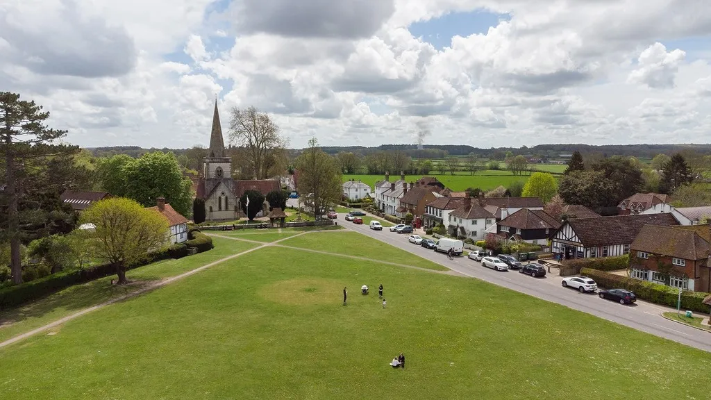 The Borough, Brockham, RH3, photo 12