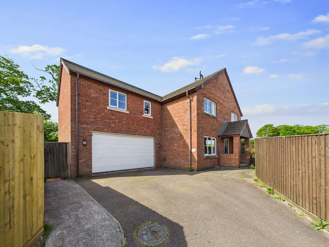 5 bed house for sale — Lychgate Park, Copplestone, Crediton, Devon, EX17