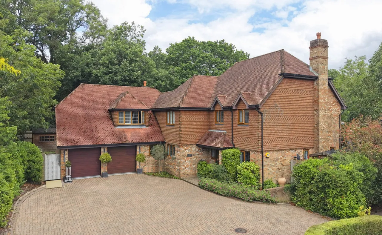 5 bed house for sale — Steeres Hill, Rusper