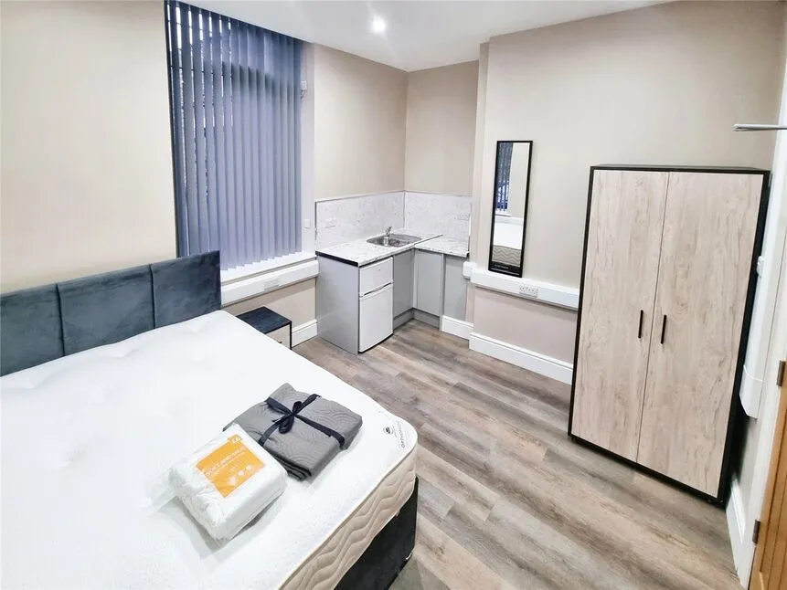 Spring Gardens Lane, Keighley, West Yorkshire, BD20, photo 2