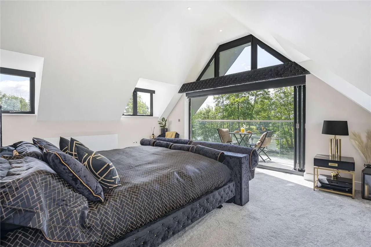 The Warren, Caversham, Reading, RG4 7TQ, photo 10