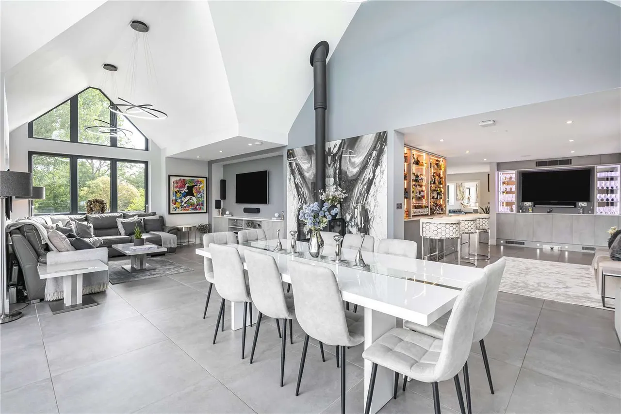 The Warren, Caversham, Reading, RG4 7TQ, photo 4