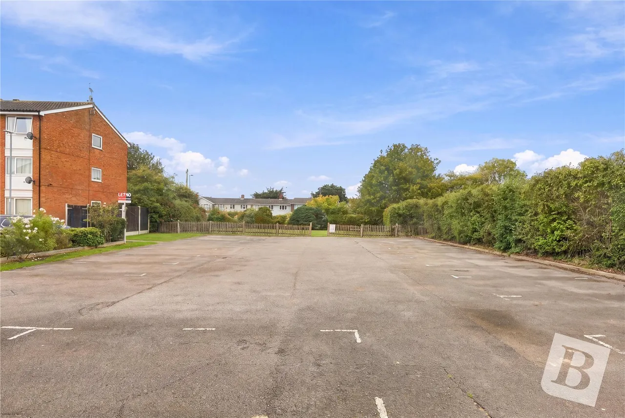 Rembrandt Grove, Springfield, CM1, photo 11