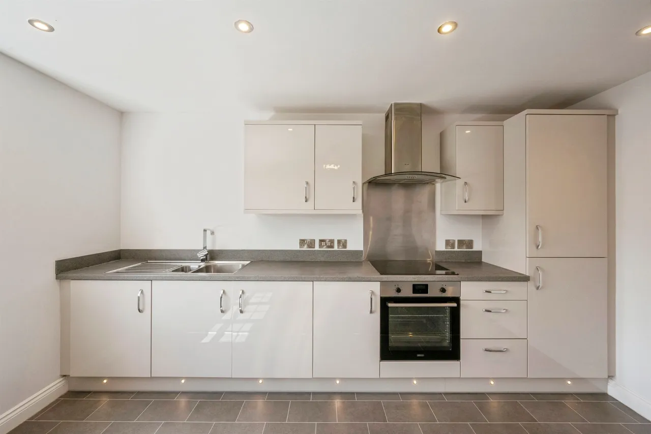 Waterloo Court, Scunthorpe, DN17, photo 4