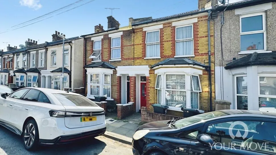 3 bed house to rent — Havelock Road, Gravesend, Kent, DA11