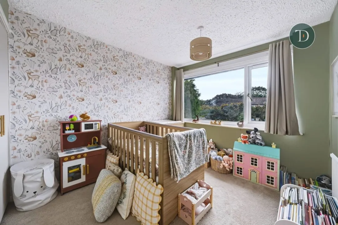 Elaine Close, Great Sutton, CH66, photo 14