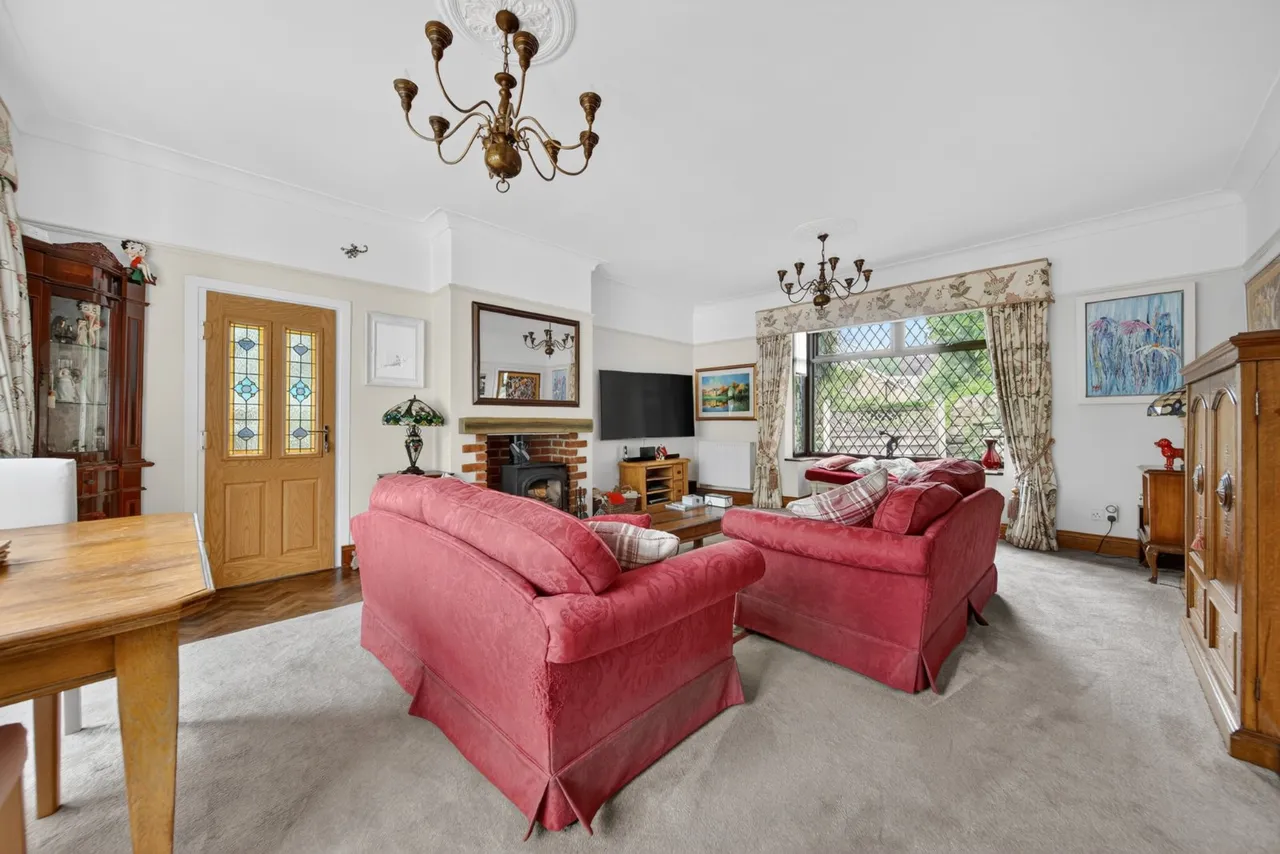 Rein Road, Horsforth, LS18, photo 5