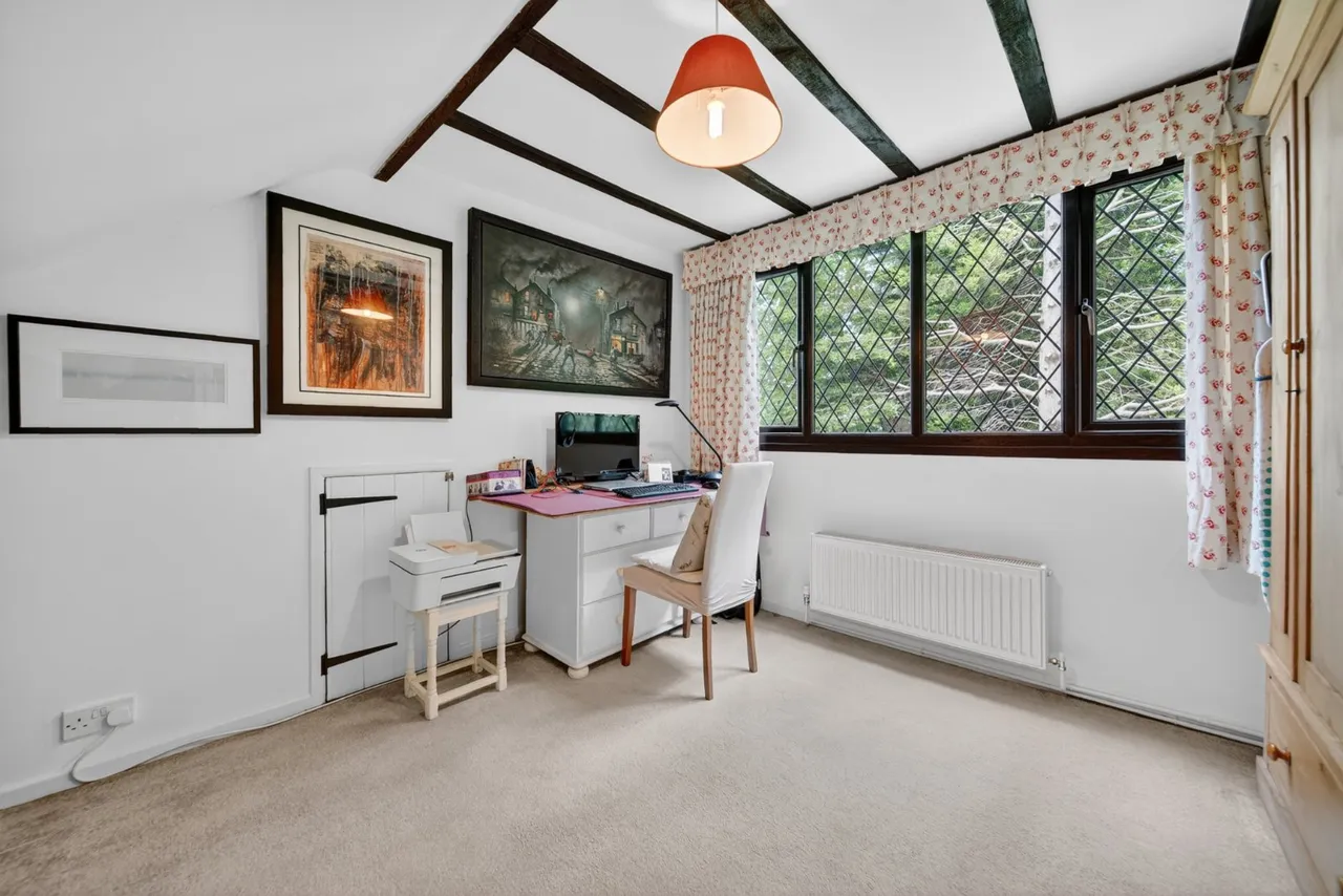 Rein Road, Horsforth, LS18, photo 15