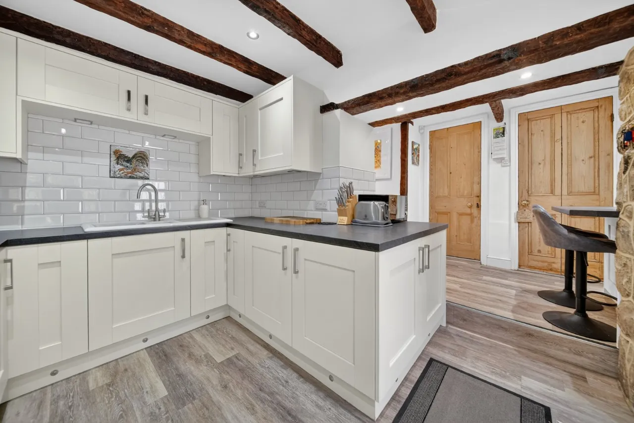 Rein Road, Horsforth, LS18, photo 10