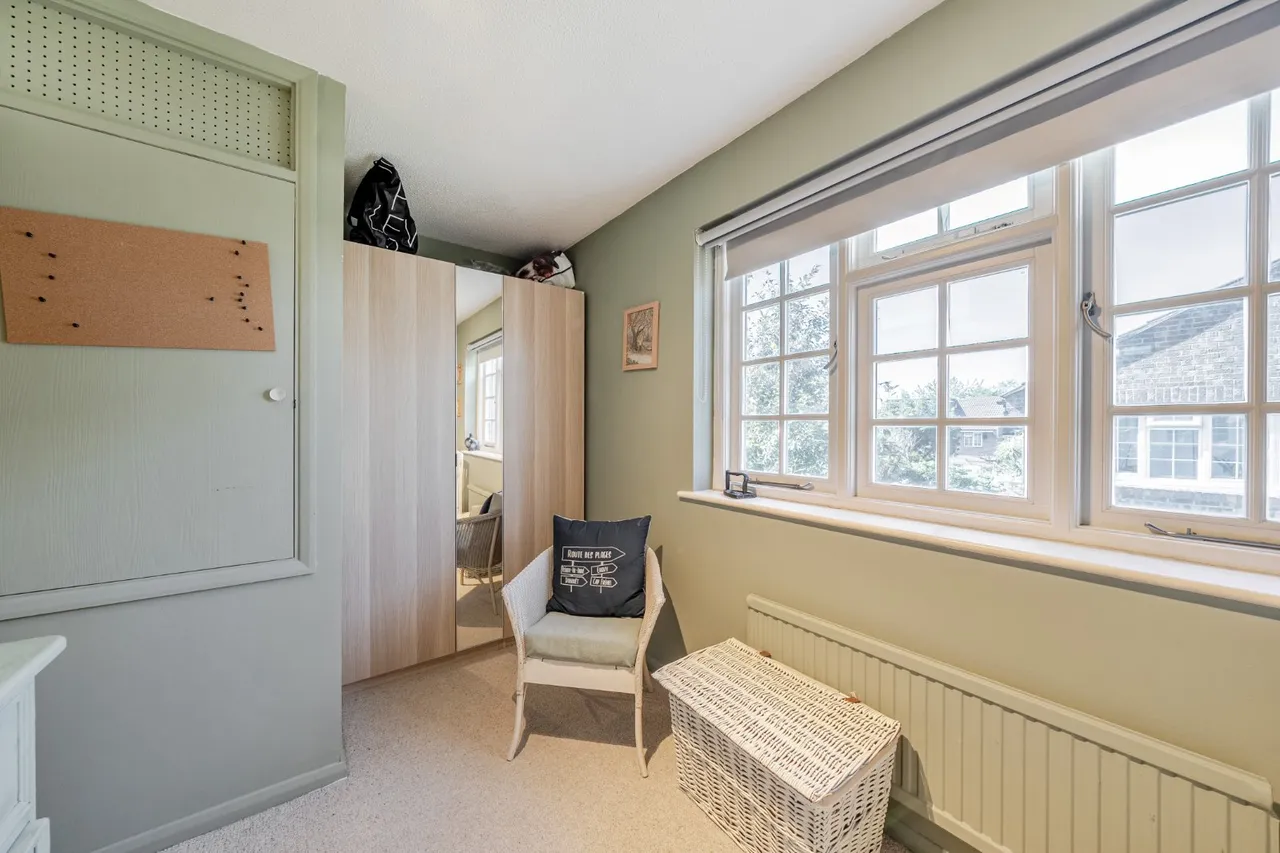 St. Hughes Close, London, SW17, photo 12