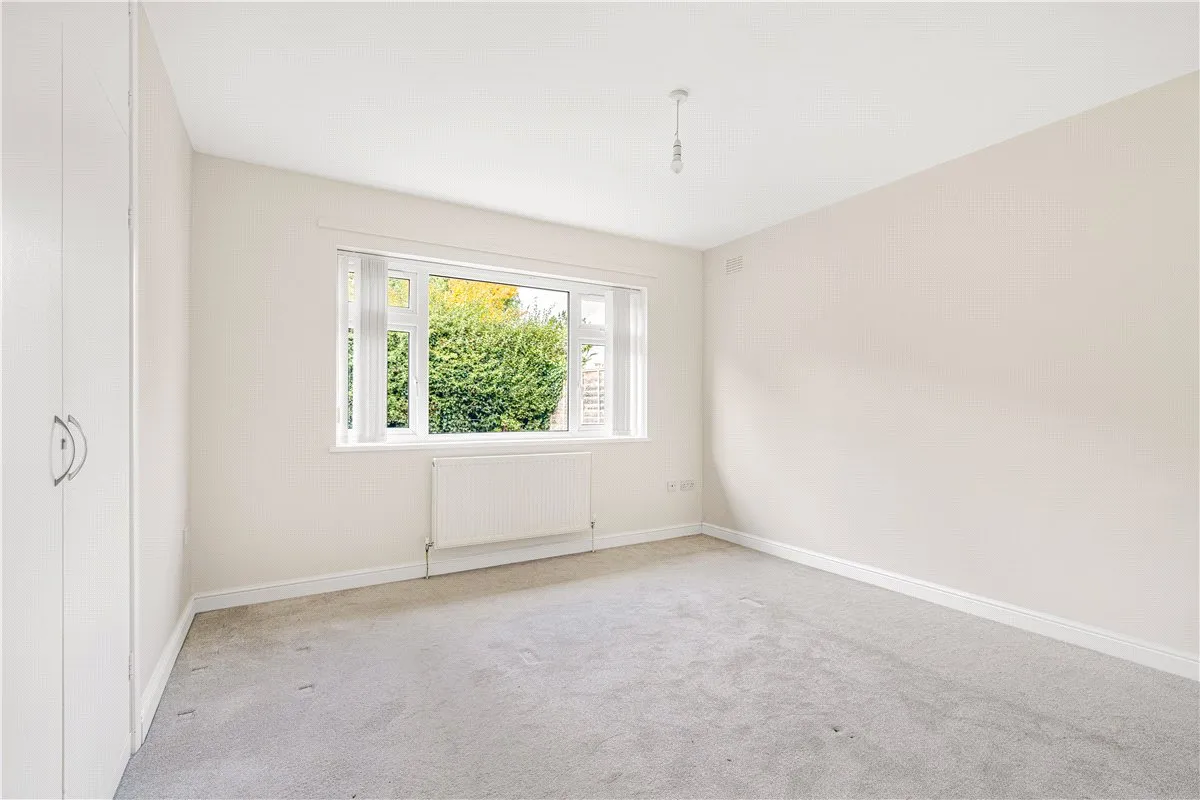 Cromwell Lane, Burton Green, CV8, photo 5