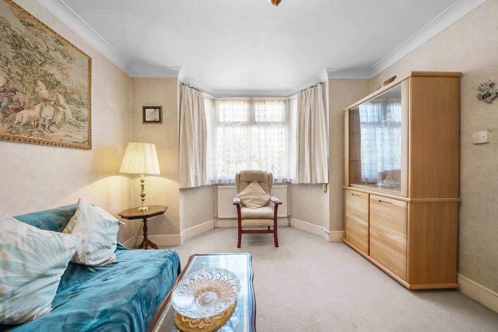 Cottimore Lane, Walton-On-Thames KT12 2BT, photo 6