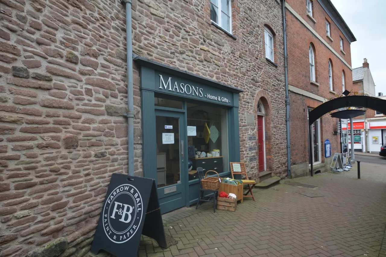 Crofts Lane, Ross-on-Wye, HR9, photo 11