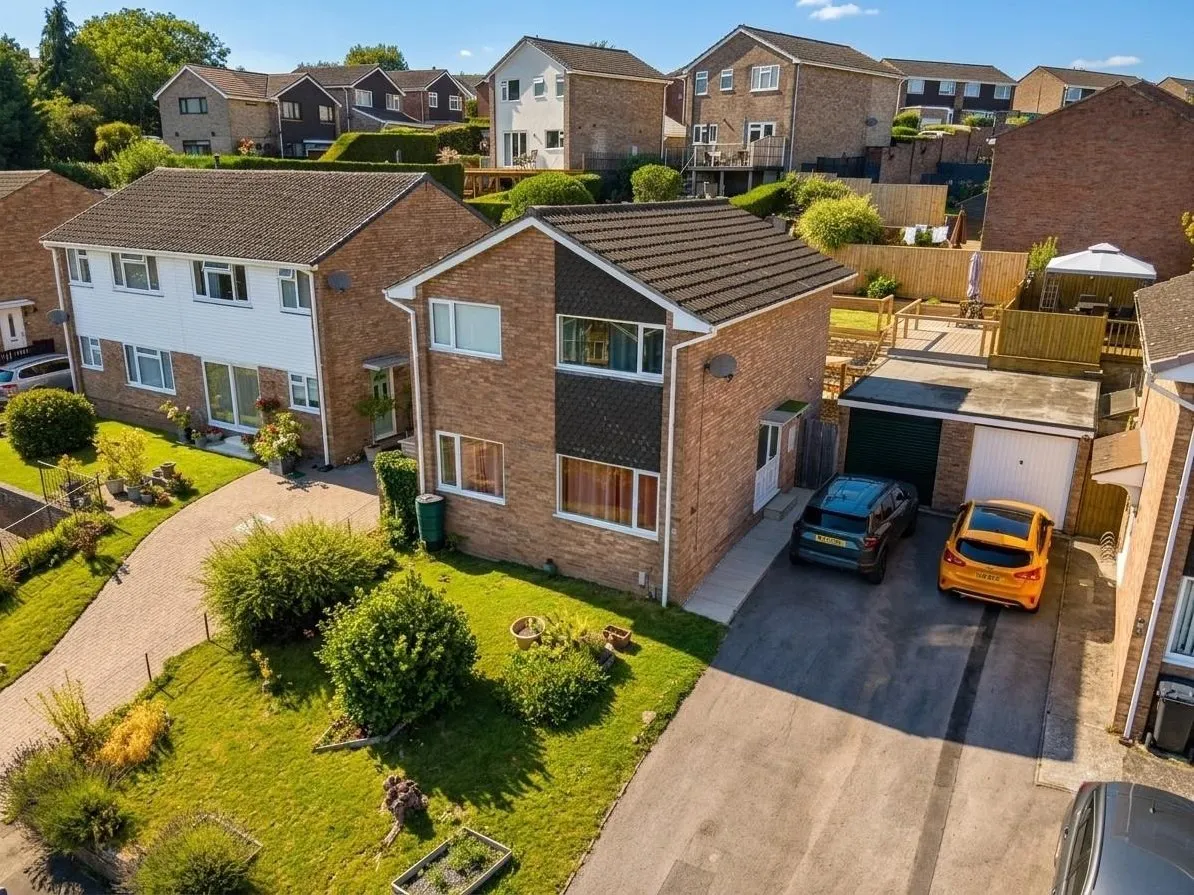 4 bed house for sale — Limeway, Lydney