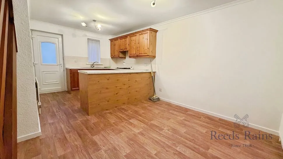 Caplestone Close, Washington, NE38, photo 4