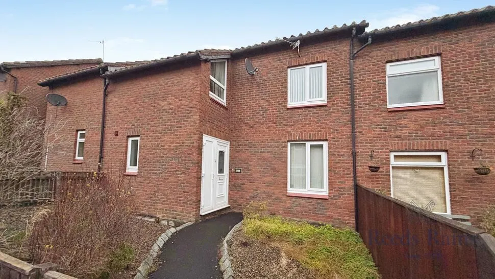 3 bed house to rent, Caplestone Close, Washington, NE38
