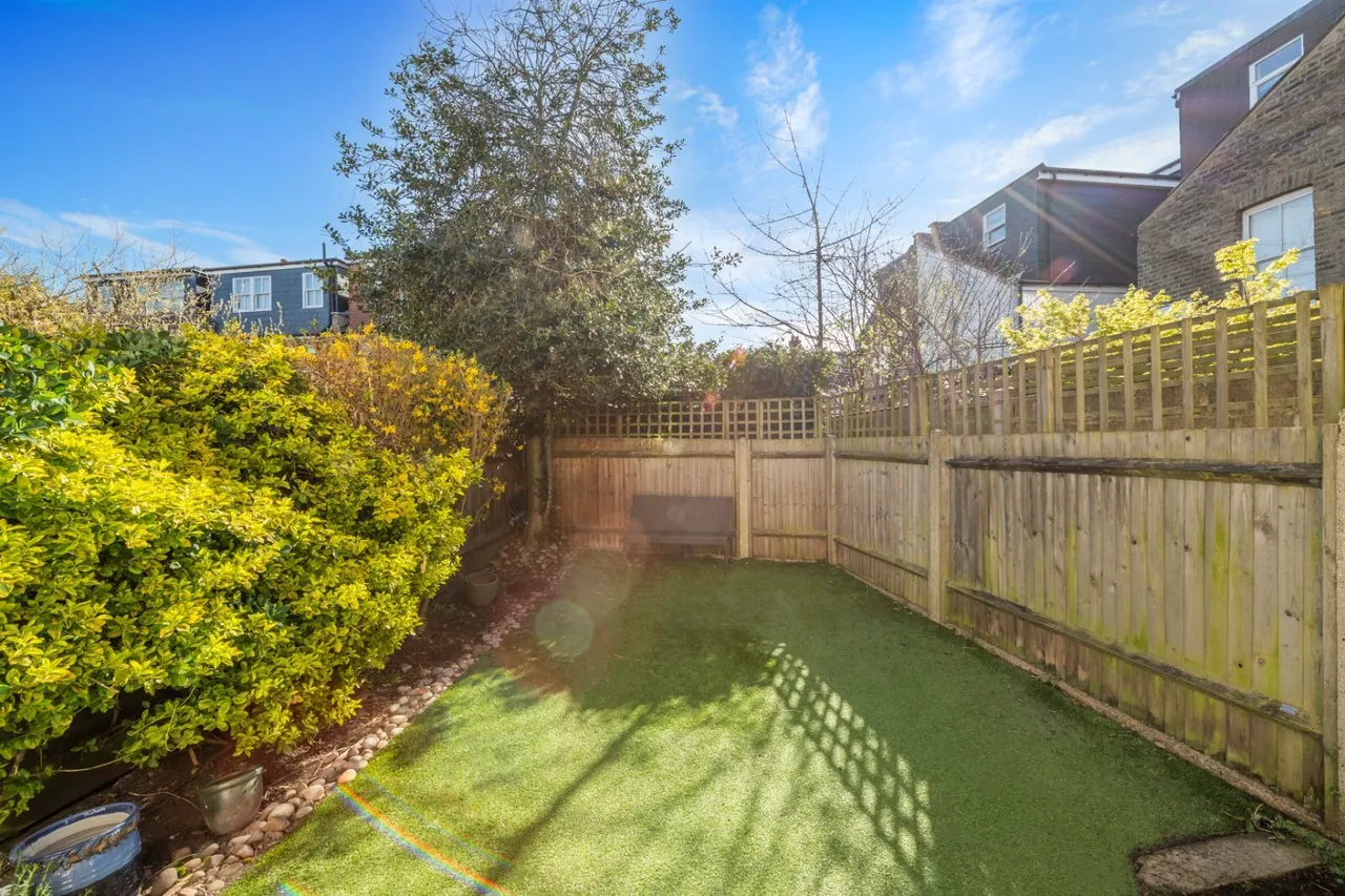 Oaklands Road, East Sheen, SW14, photo 4