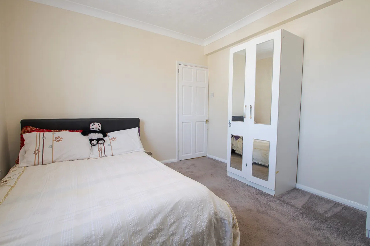 Cornwall Avenue, Welling, photo 8