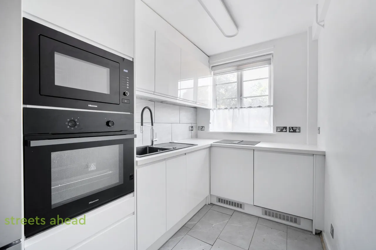 Elmers End Road, London, SE20, photo 3
