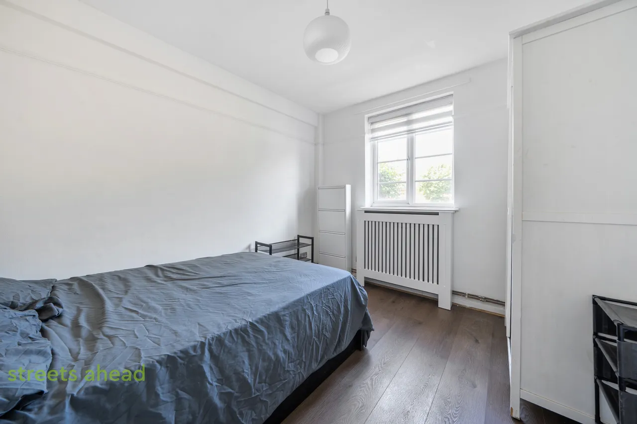Elmers End Road, London, SE20, photo 6
