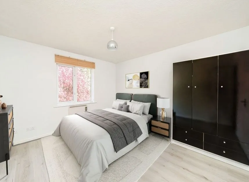 John Austin Close, Kingston Upon Thames, KT2, photo 4
