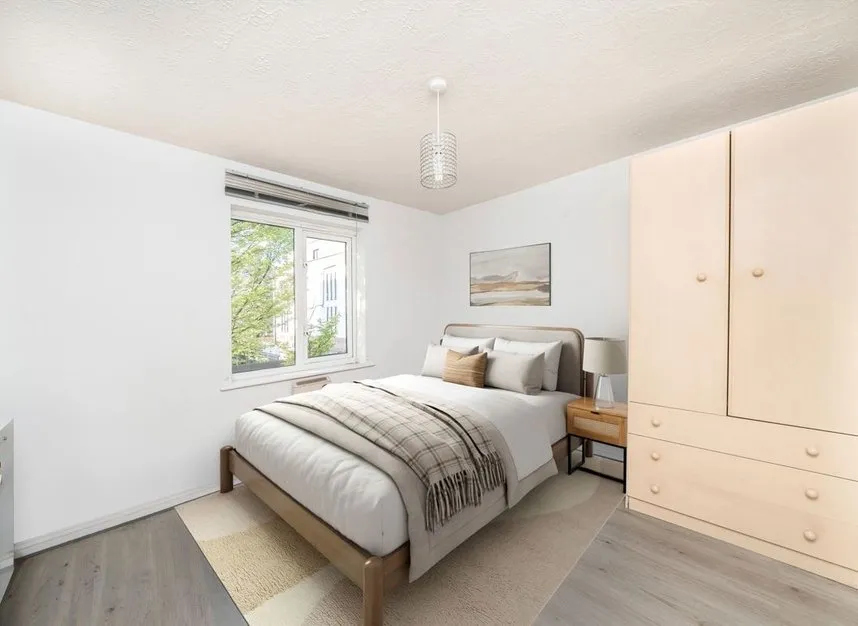 John Austin Close, Kingston Upon Thames, KT2, photo 5