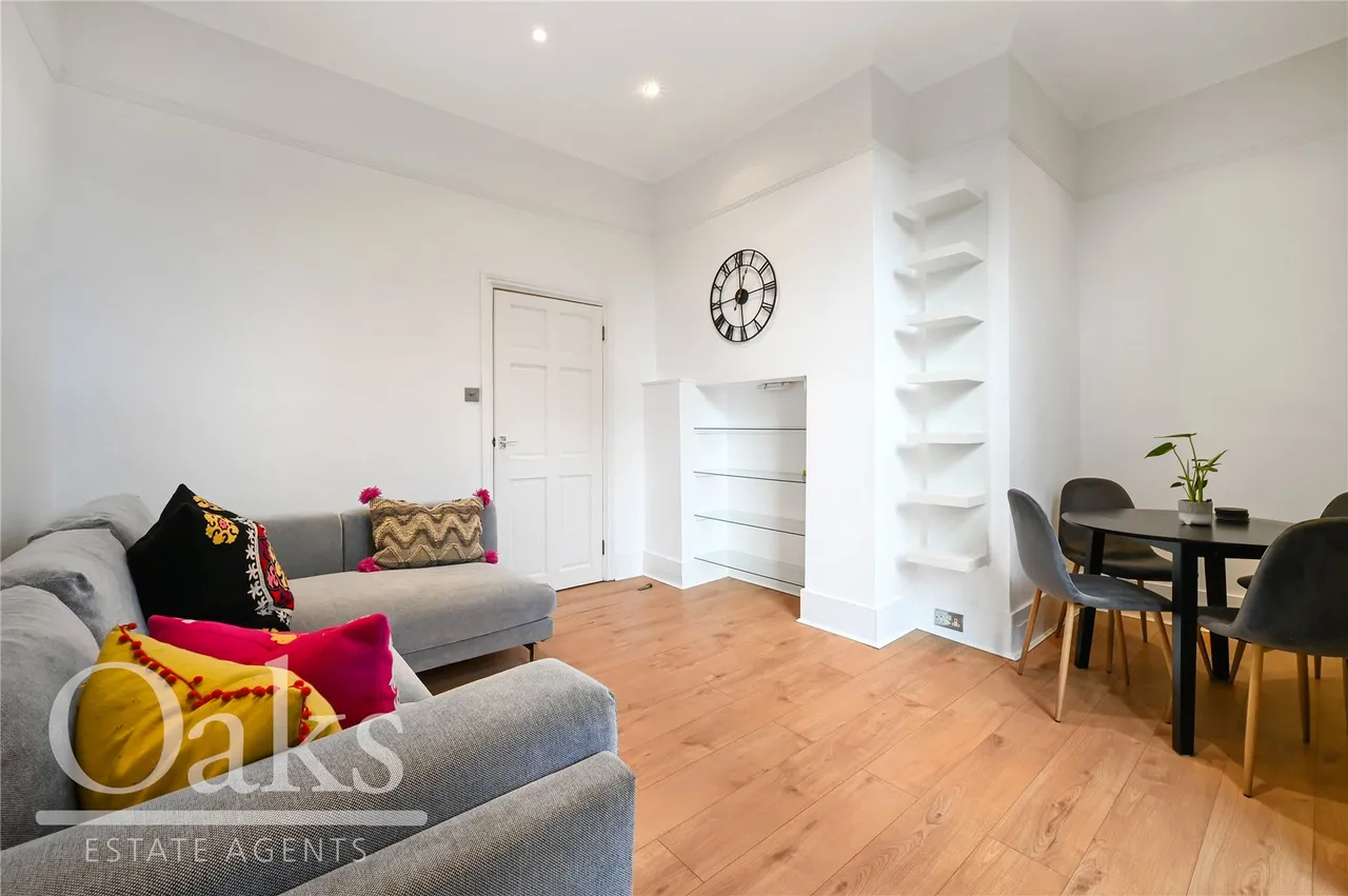 Palace Road, Tulse Hill, SW2, photo 2