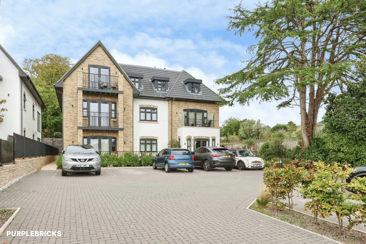 Danecourt Road, Poole, BH14, photo 2