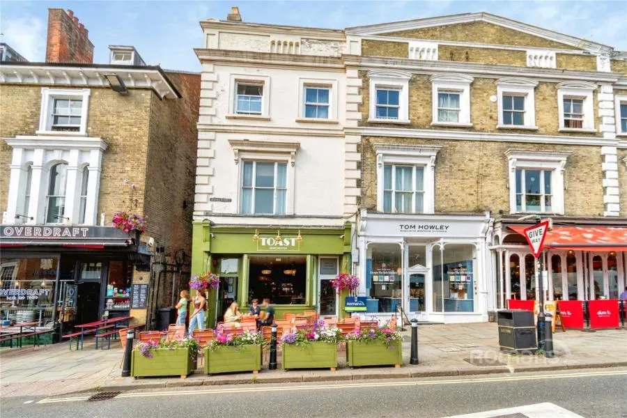 1 bed flat to rent, Jewry Street, Winchester, SO23