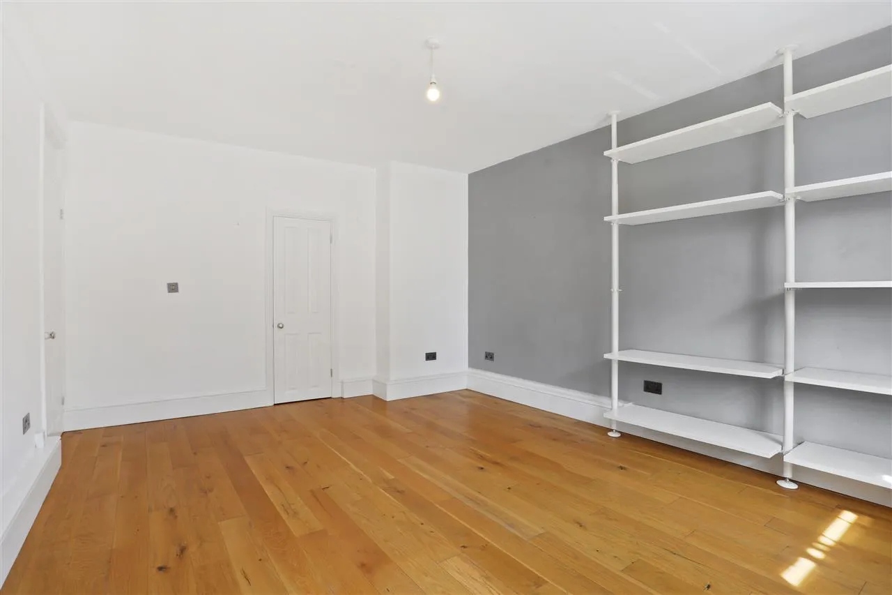 Weatherbury House, Wedmore Street, London, photo 4