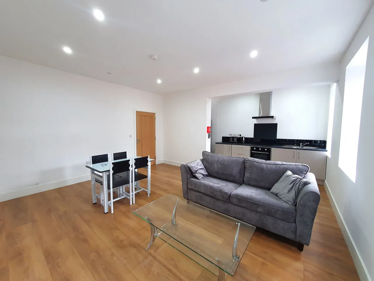 1 bed flat to rent — Lune Street, Preston, Lancashire, PR1 2NN