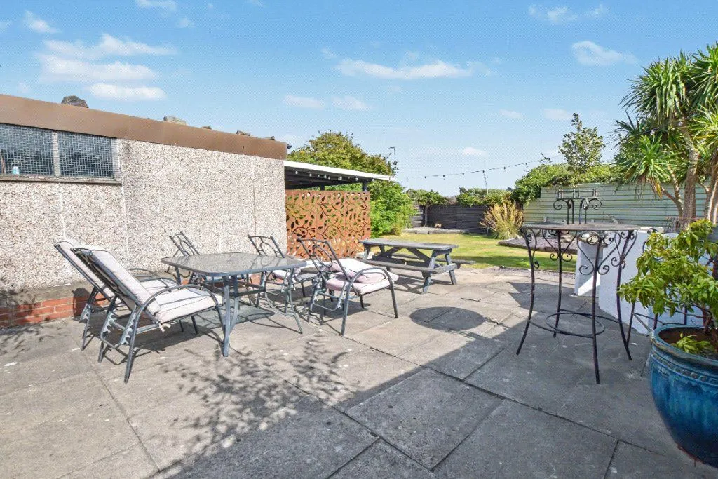 Whitehall Road, Leeds, LS12, photo 20