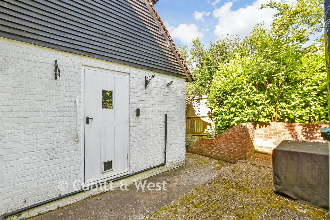 Church Hill, Pulborough, RH20, photo 12