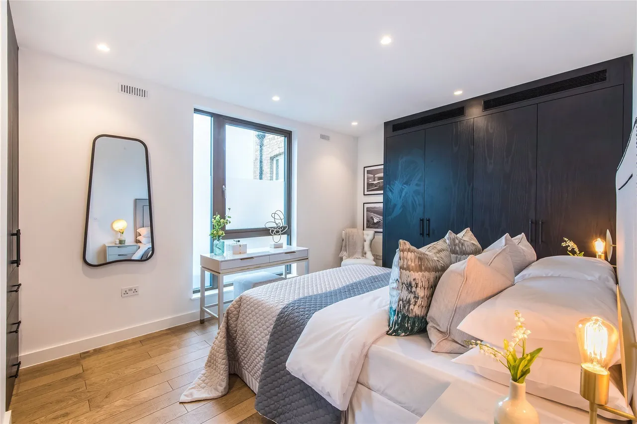 Hand Flower House, 617 Kings Road, London, SW6, photo 8