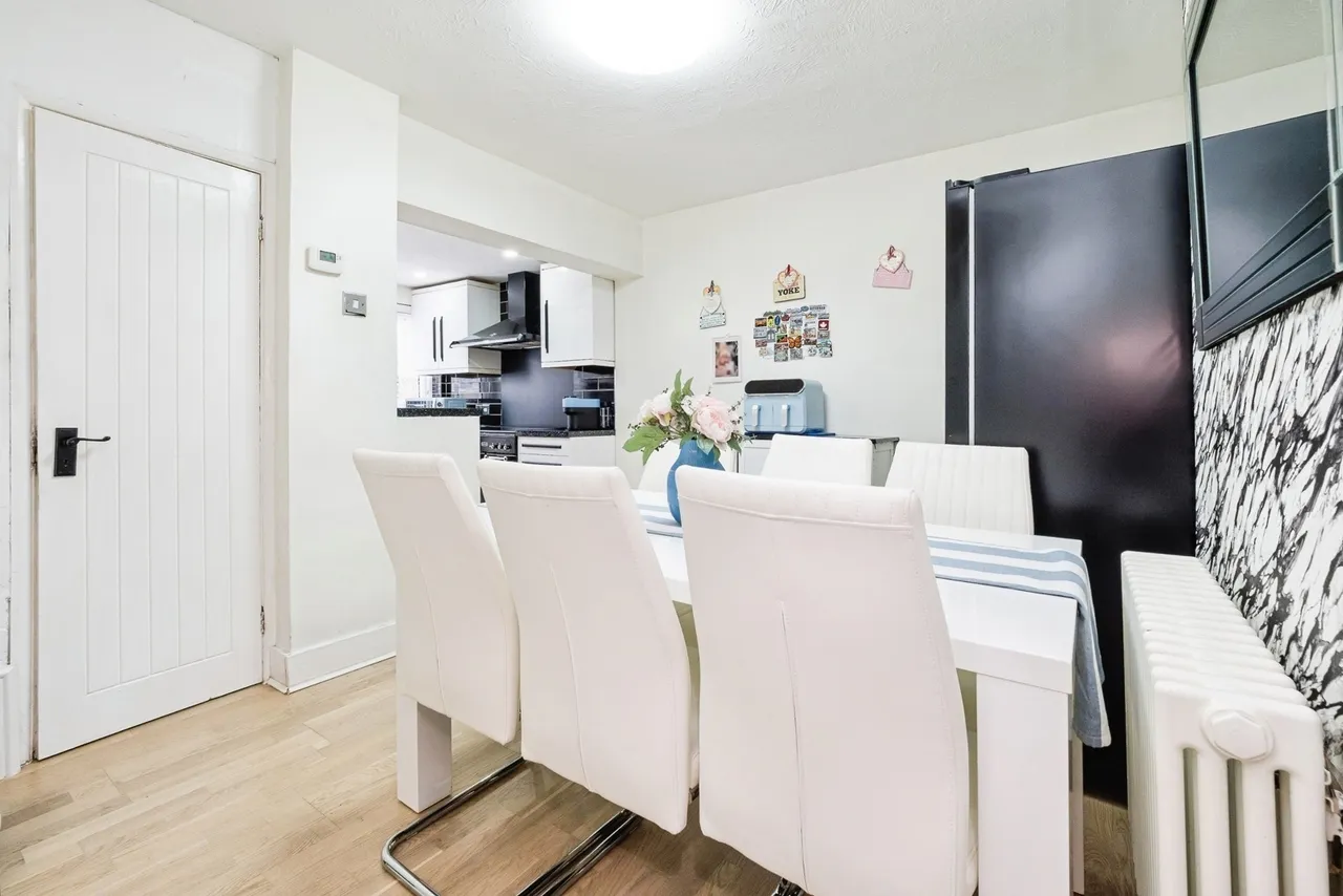 Oval Road South, Dagenham, RM10, photo 12