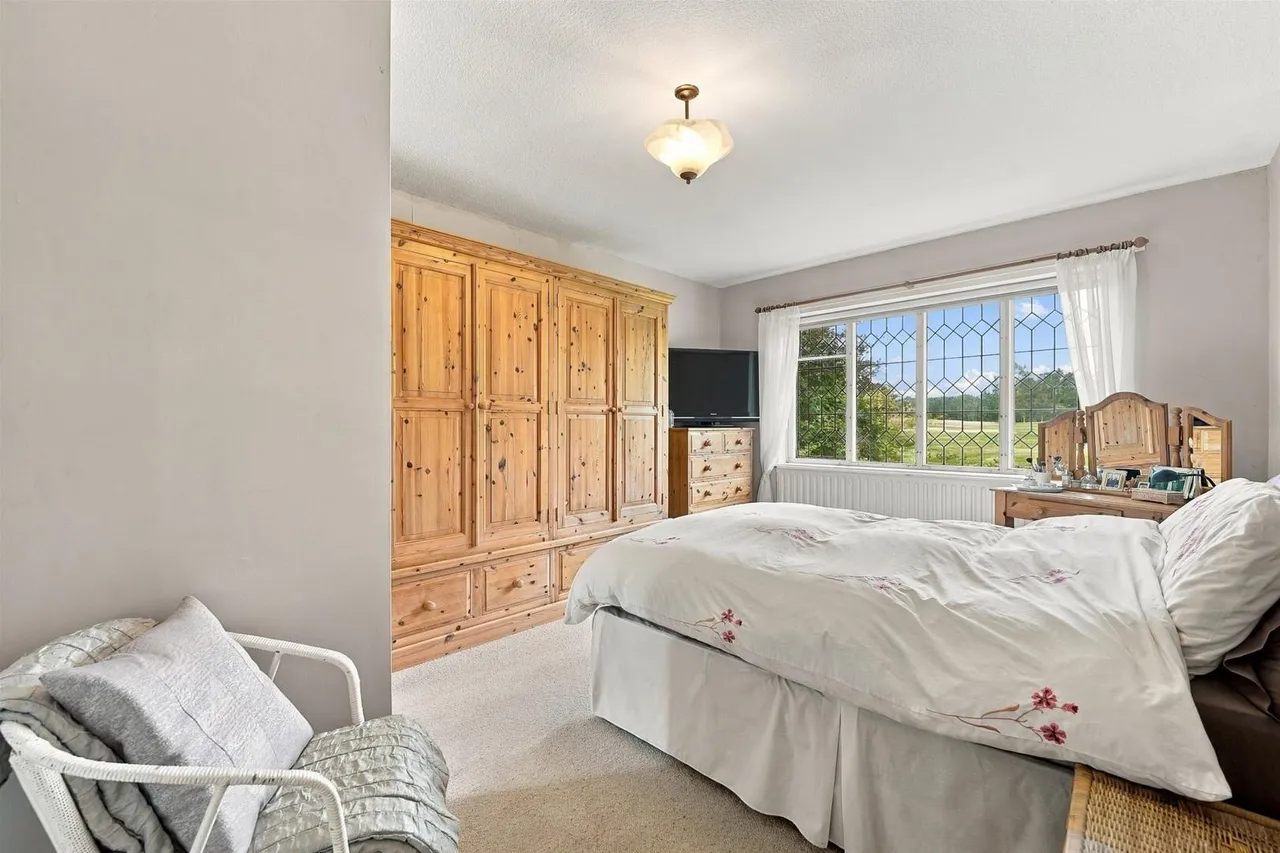 Macclesfield Road, Prestbury, SK10, photo 11