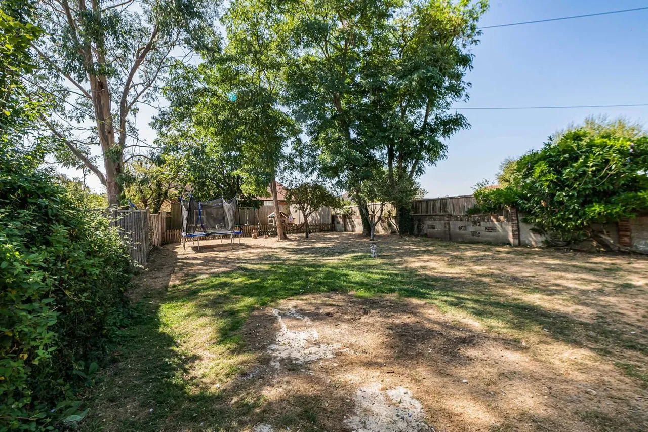Petworth Road, Wisborough Green, Billingshurst, West Sussex, RH14 0DR, photo 10