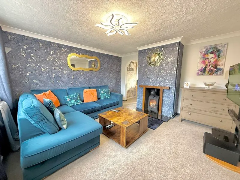 Luton Road, Caddington LU1 4AF, photo 8