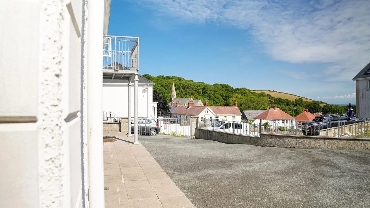 Towyn Road, New Quay, SA45, photo 35