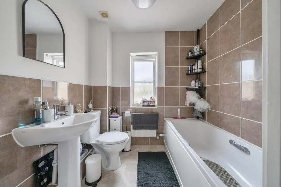 Sorrel Way, Carterton, OX18, photo 9