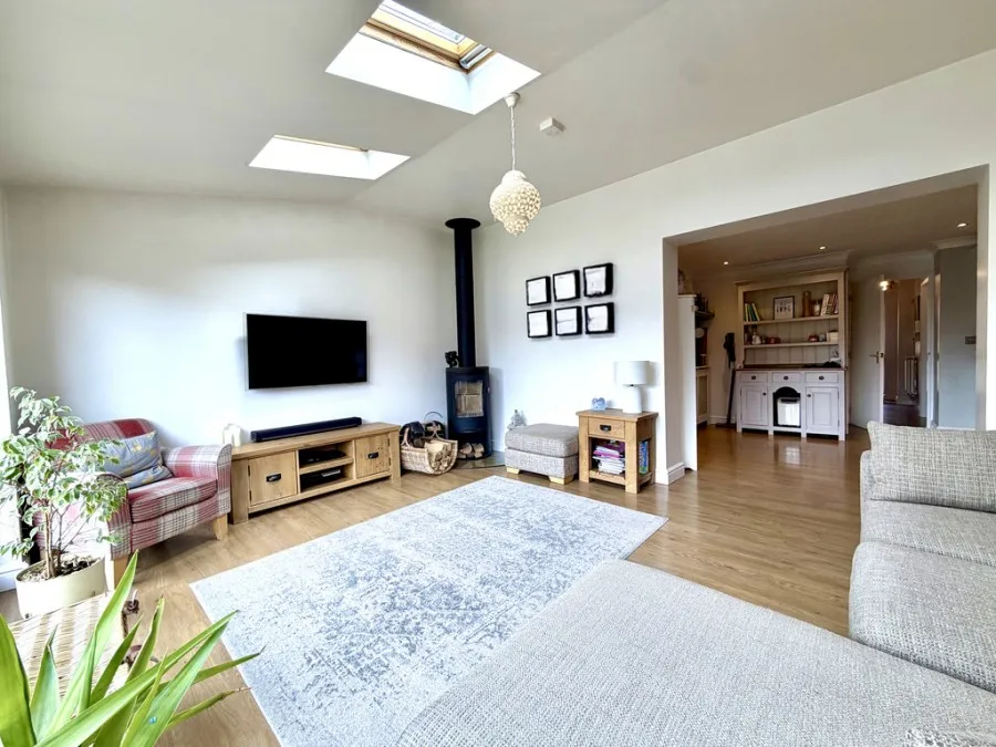 Glynmil Close, Merthyr Tydfil, CF47, photo 2